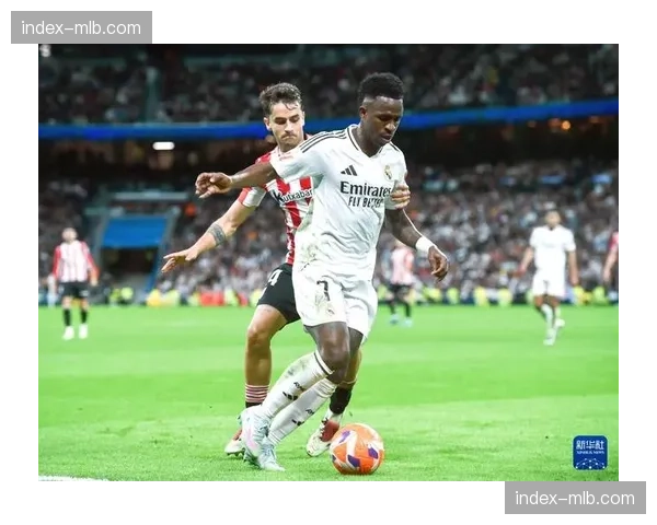 专访维尼修斯：回顾种族歧视风波，称将用足球作为反抗的武器